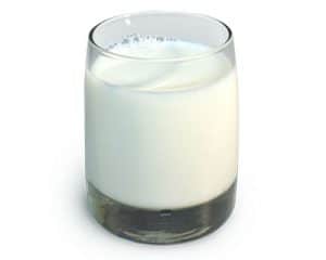 glass-low-fat-milk