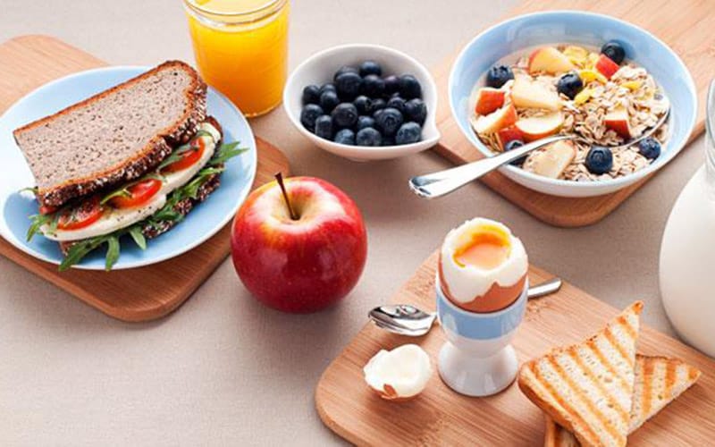4 Weight Loss Breakfast Ideas To Kick Start Your Day Research Evidence 