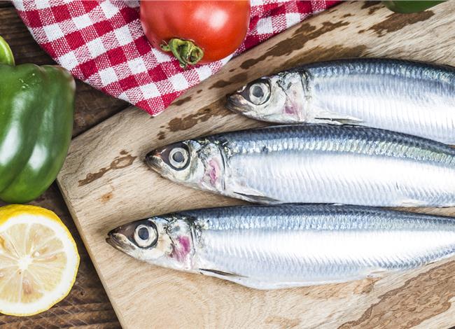 10 Benefits of Eating Sardines (& A Simple Recipe!) - Unbound Wellness
